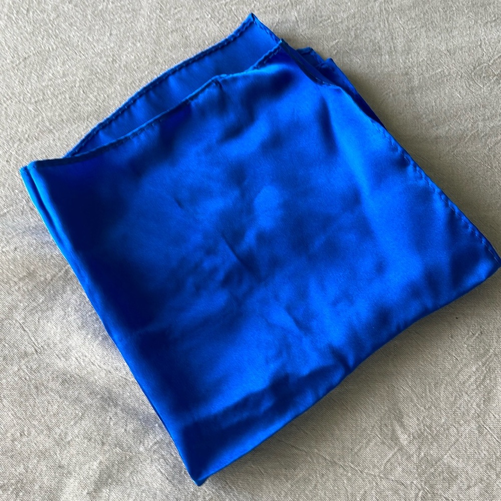 NWOT Mens Silk Pocket Square